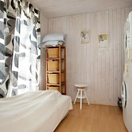 Holiday V Holiday home *